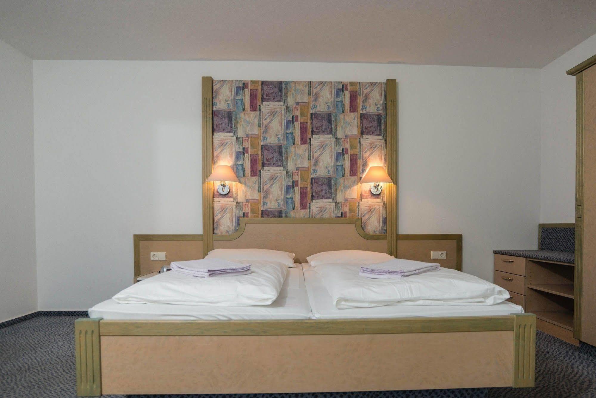 Kronen Hotel Bad Liebenzell Kültér fotó